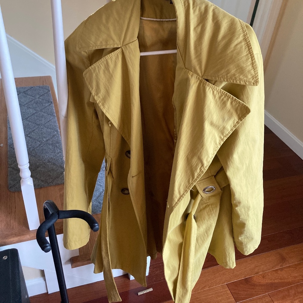 Belted Short Yellow Trench